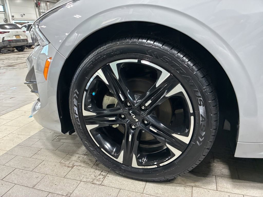 Used 2023 Kia K5 GT-Line image 17