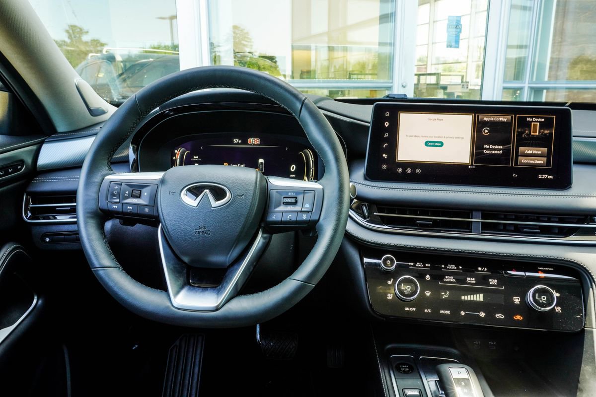 Certified 2026 INFINITI QX60 Luxe w/ Cargo Package image 17