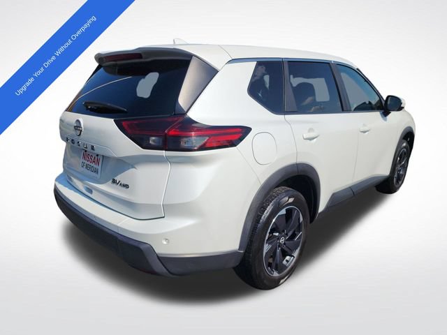 Used 2024 Nissan Rogue SV AWD/4WD image 5
