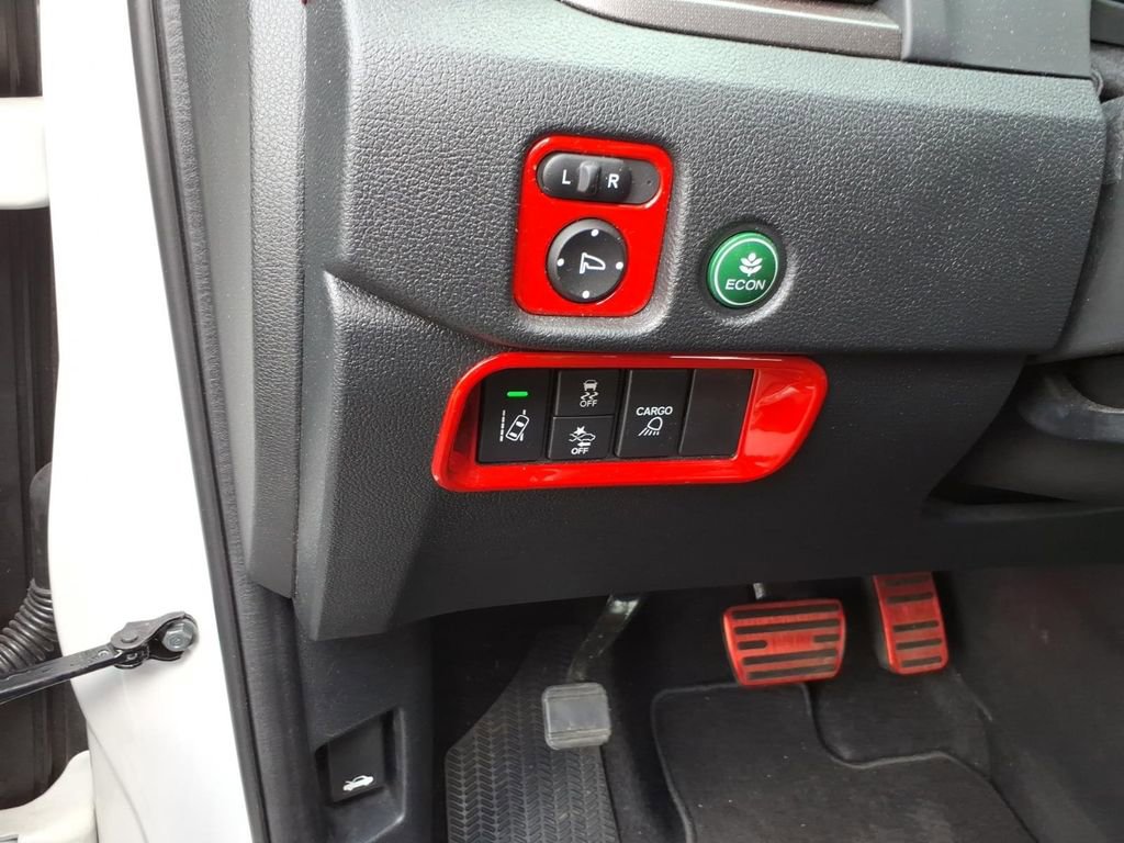 Used 2024 Honda Ridgeline Sport image 14