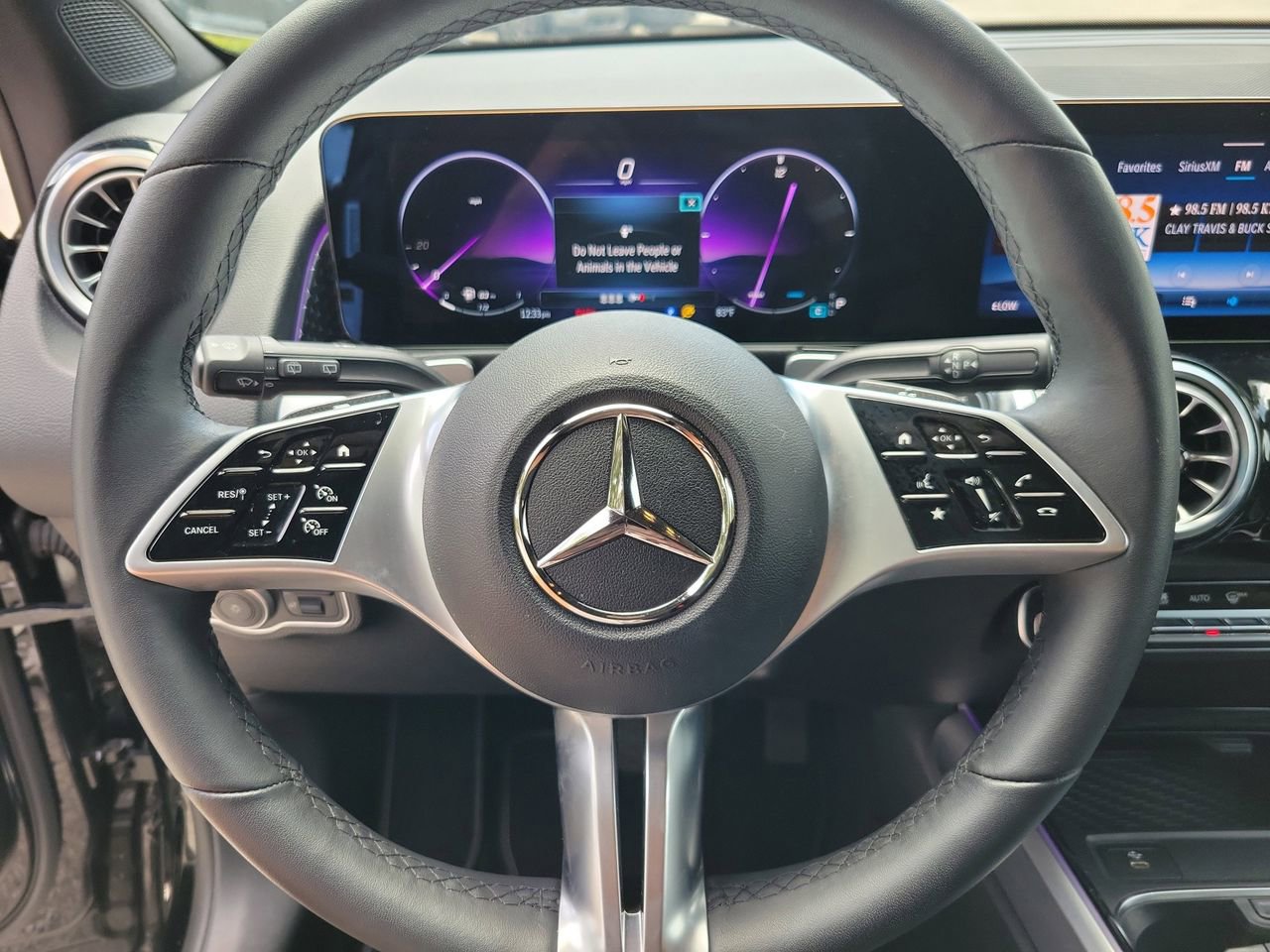 Used 2025 Mercedes-Benz GLB 250 image 18