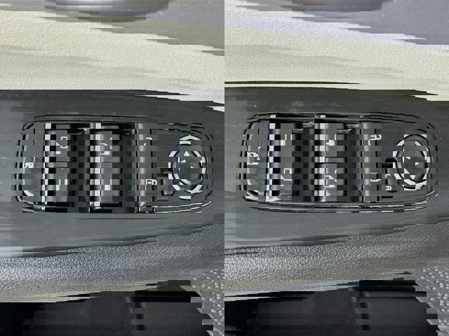 Certified 2023 Kia Forte LXS image 17