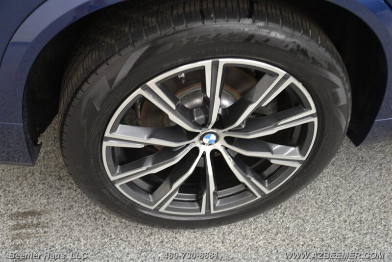 Used 2019 BMW X5 xDrive40i w/ M Sport Package AWD/4WD image 37