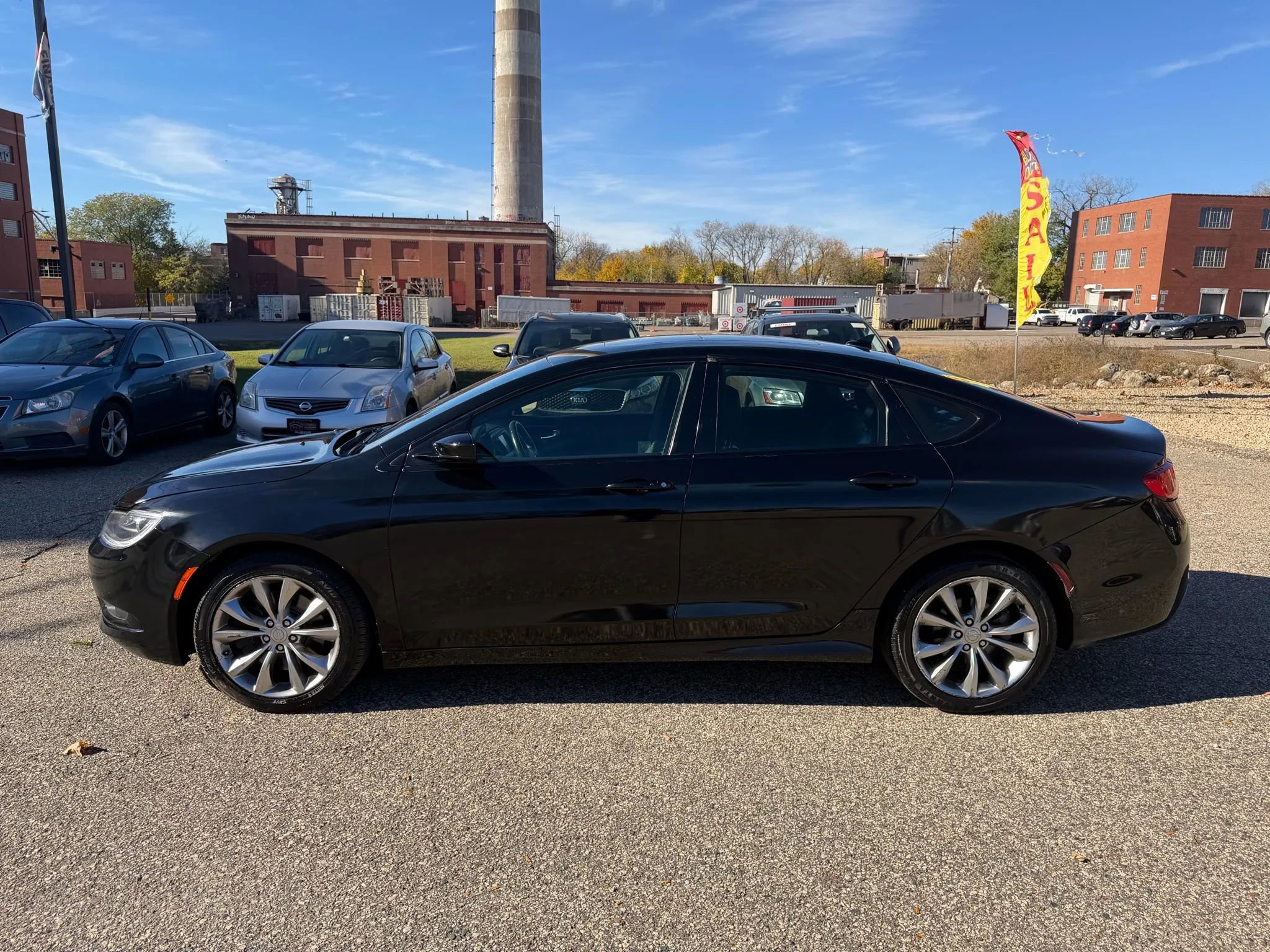 Used 2015 Chrysler 200 S w/ Navigation & Sound Group I AWD/4WD image 3