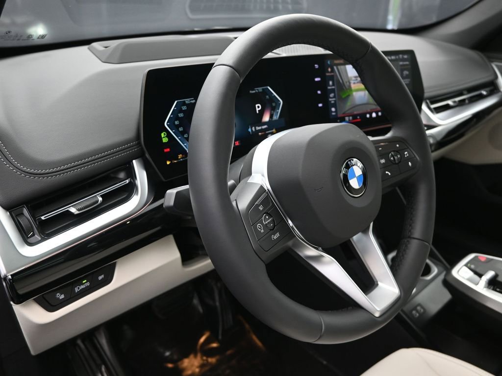 New 2026 BMW X1 xDrive28i w/ Technology Package AWD/4WD image 12