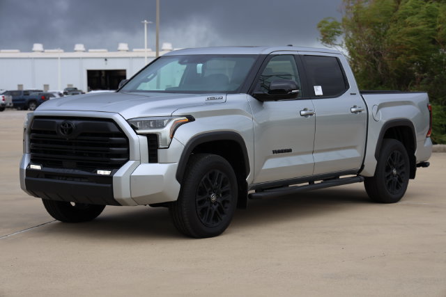 New 2026 Toyota Tundra Limited w/ Limited PVM Package AWD/4WD image 3