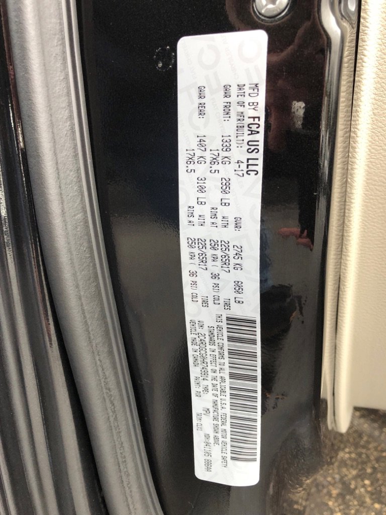 Used 2017 Dodge Grand Caravan SXT image 38