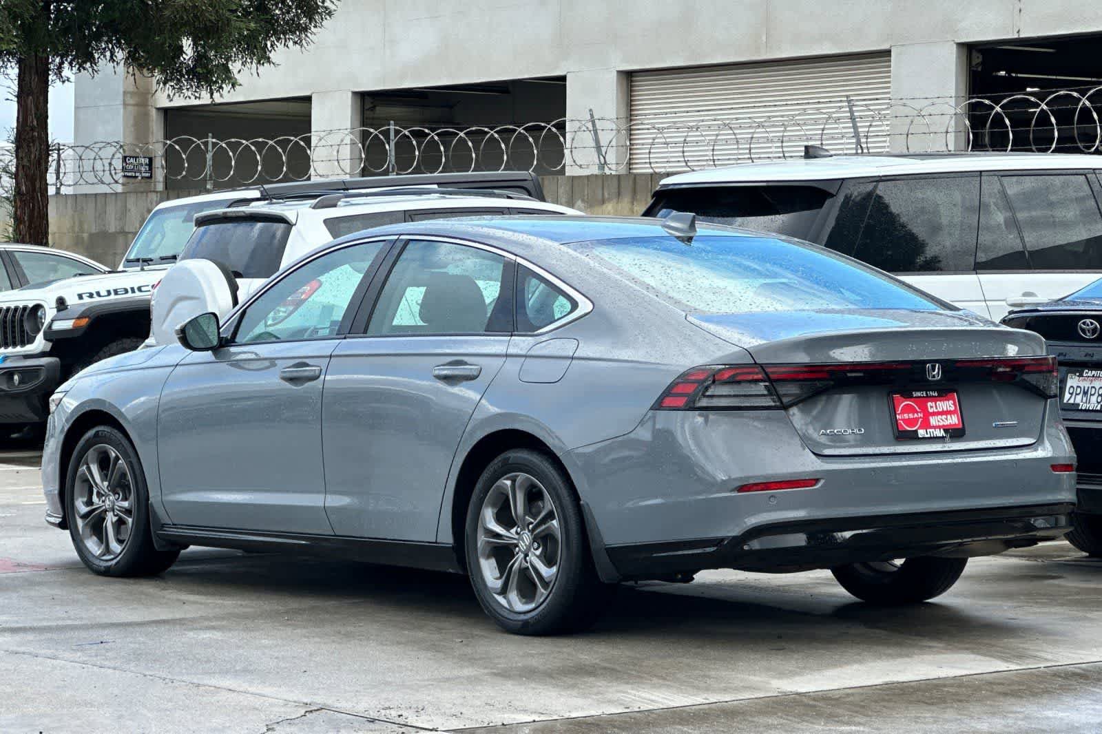 Used 2023 Honda Accord EX-L image 7