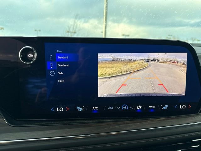 Used 2025 Chevrolet Tahoe LT image 17