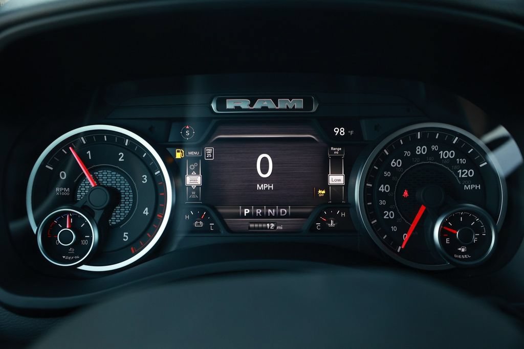 New 2026 RAM 3500 Big Horn AWD/4WD image 17
