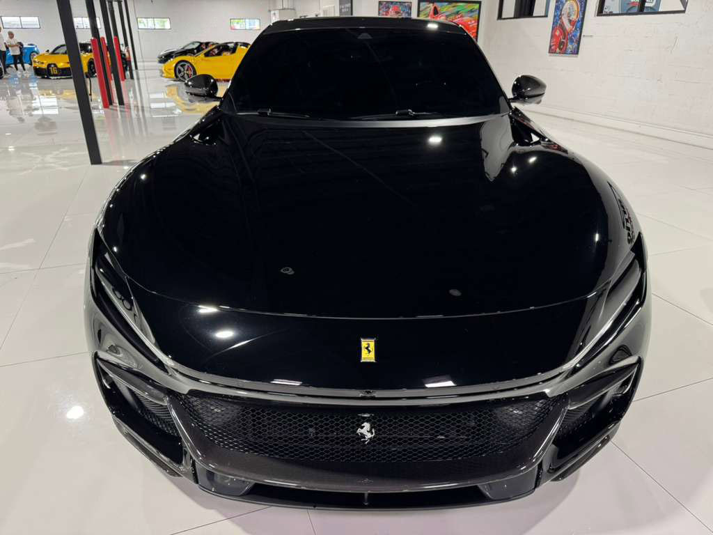 Used 2024 Ferrari Purosangue image 2