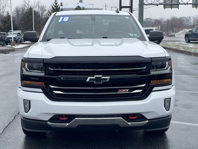 Used 2018 Chevrolet Silverado 1500 LT w/ Redline Edition image 9
