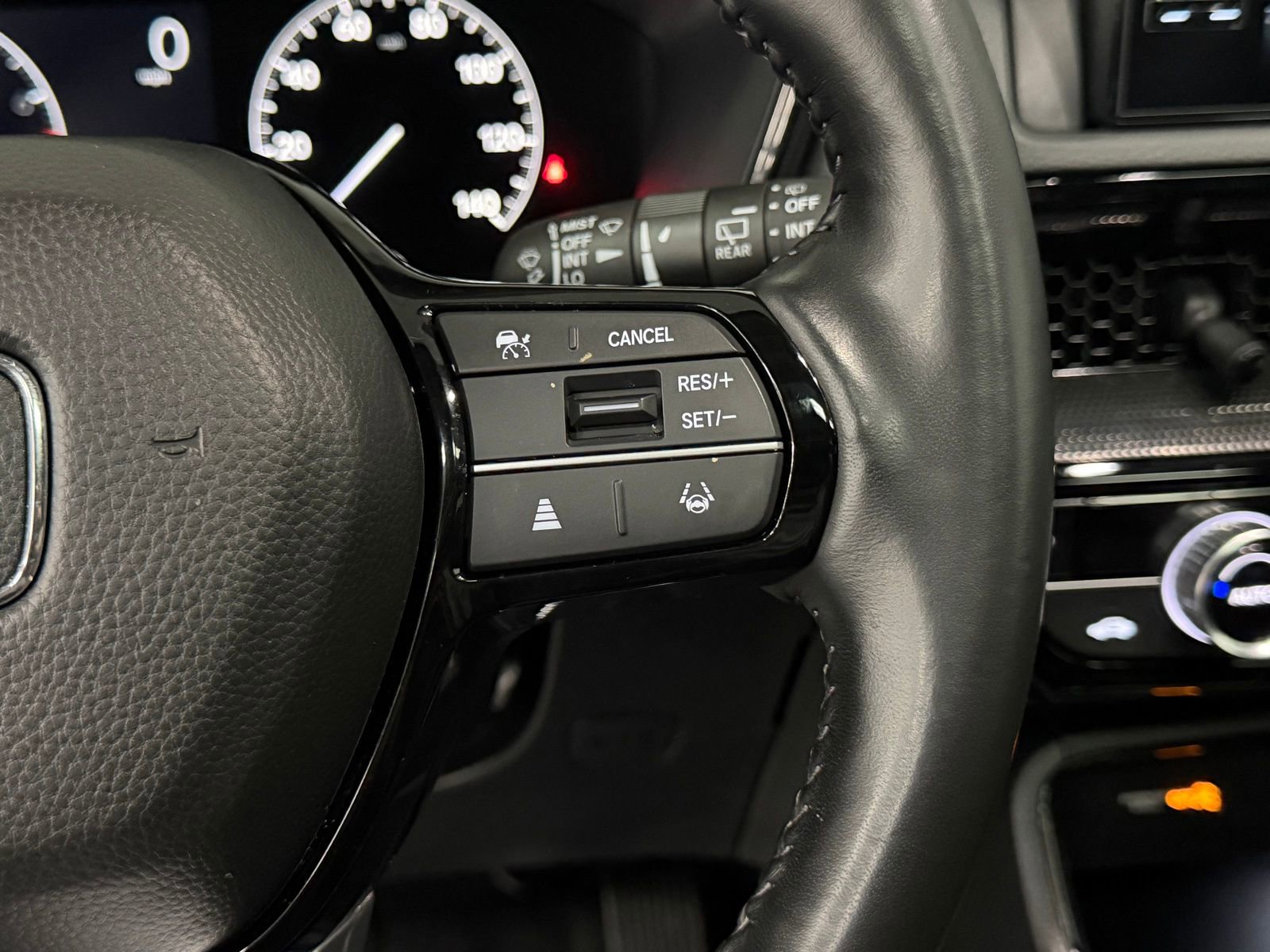 Used 2025 Honda CR-V EX-L image 30