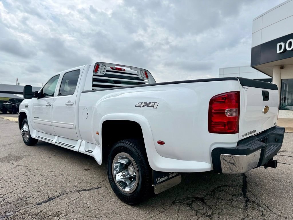 Used 2010 Chevrolet Silverado 3500 LTZ w/ LTZ Plus Package AWD/4WD image 6
