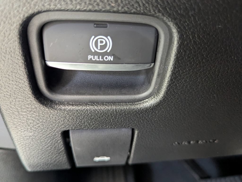 Used 2025 Jeep Grand Cherokee L Overland w/ Luxury Tech Group IV AWD/4WD image 15