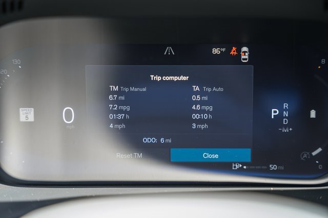 New 2026 Volvo XC60 B5 Ultra w/ Climate Package image 38