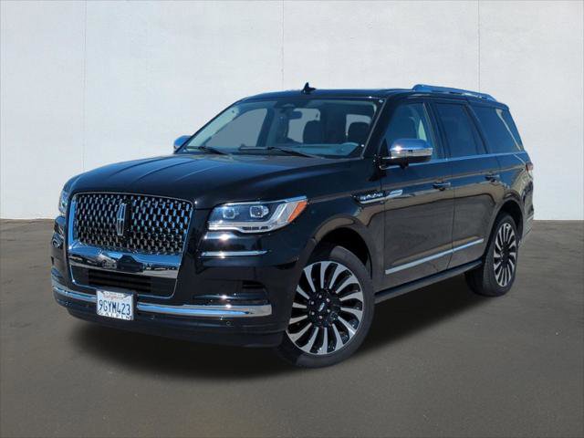 Used 2023 Lincoln Navigator Black Label AWD/4WD image 1