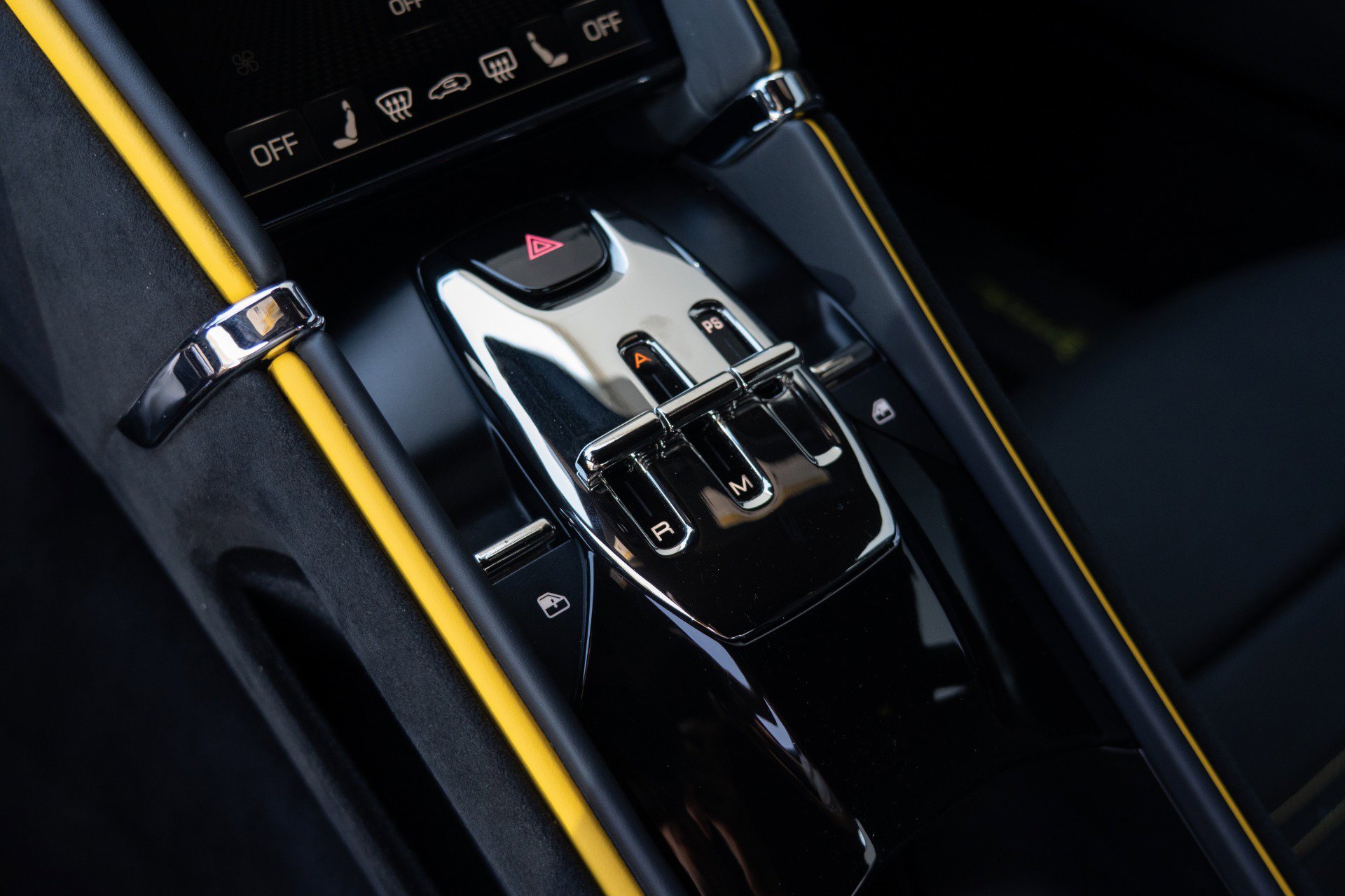 Used 2024 Ferrari Roma image 43