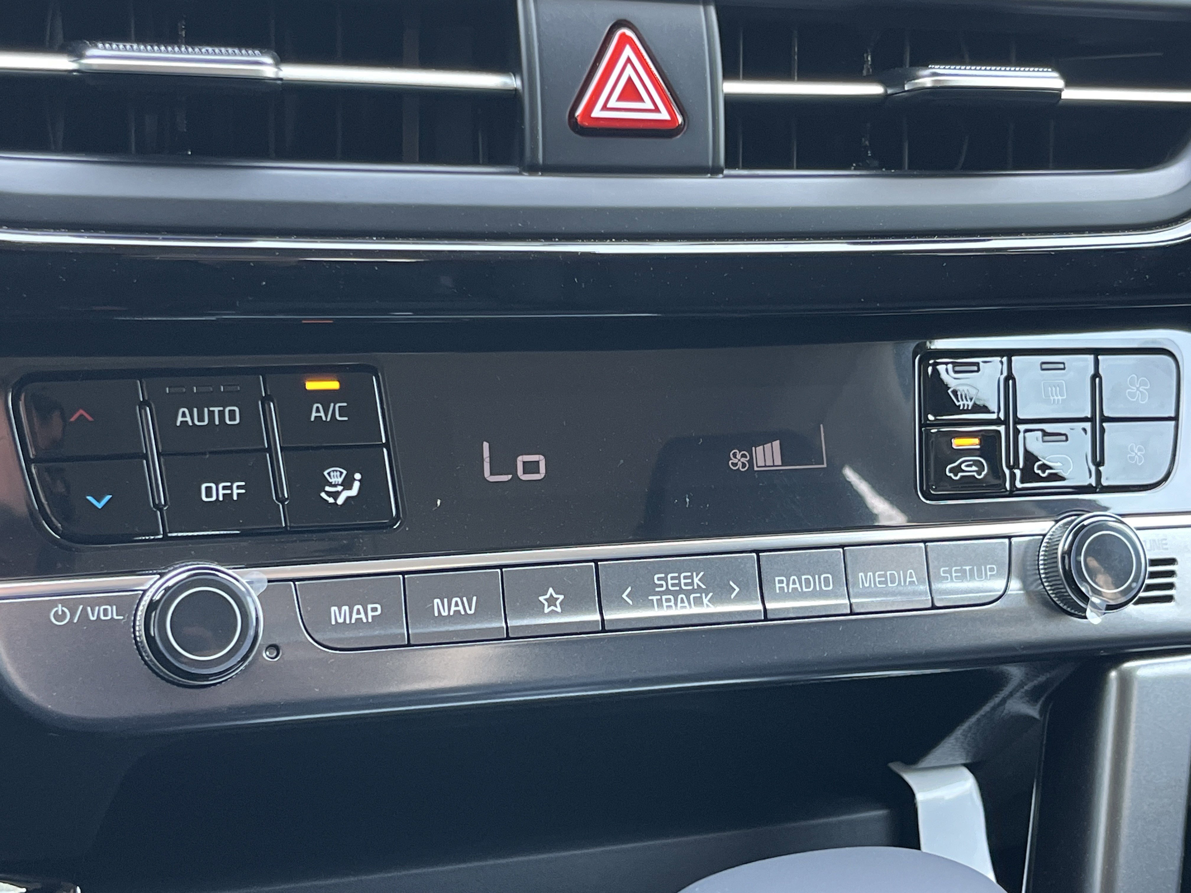 New 2026 Kia Seltos S FWD image 7