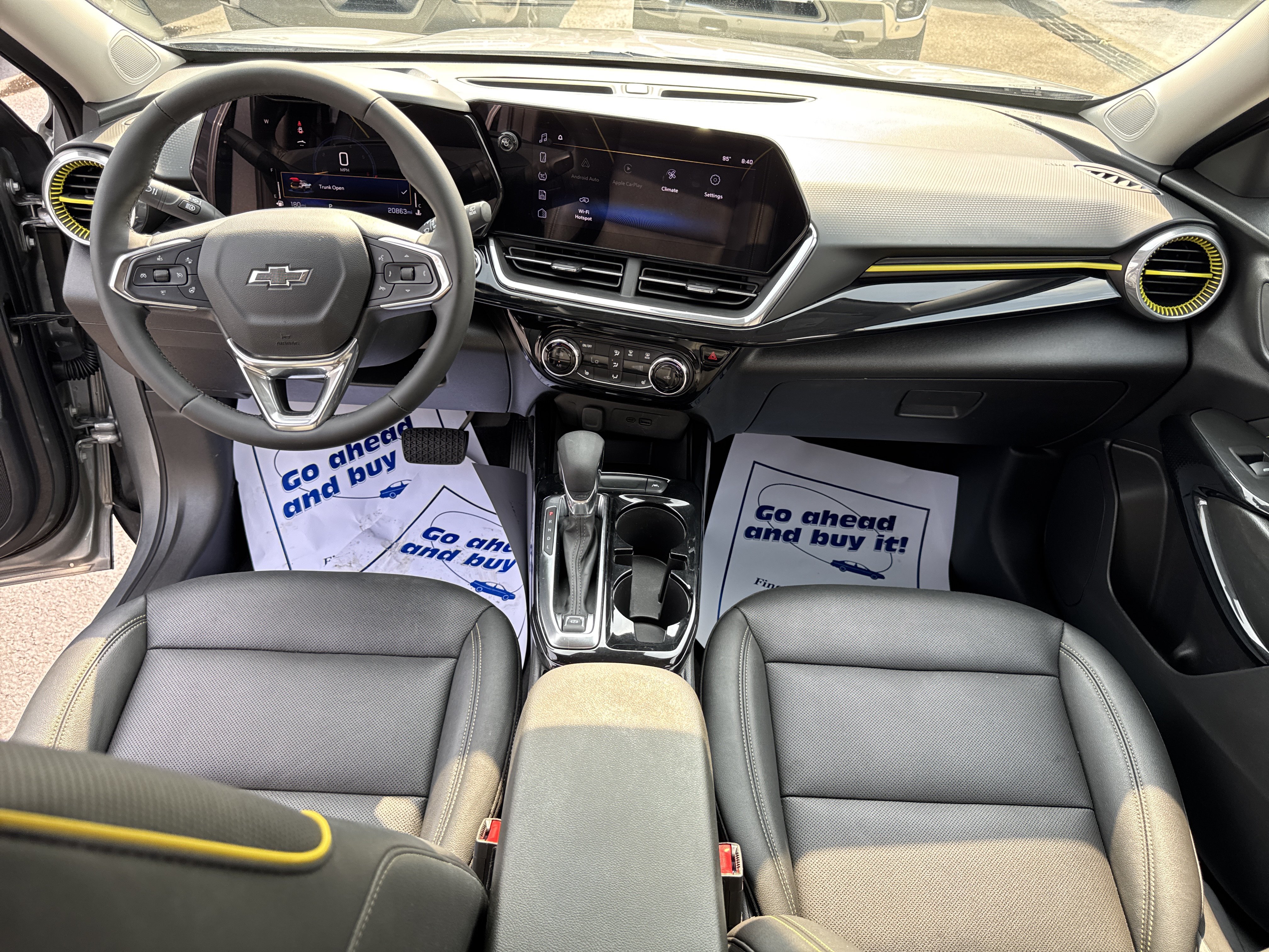 Used 2025 Chevrolet Trax ACTIV w/ Driver Confidence Package FWD image 25