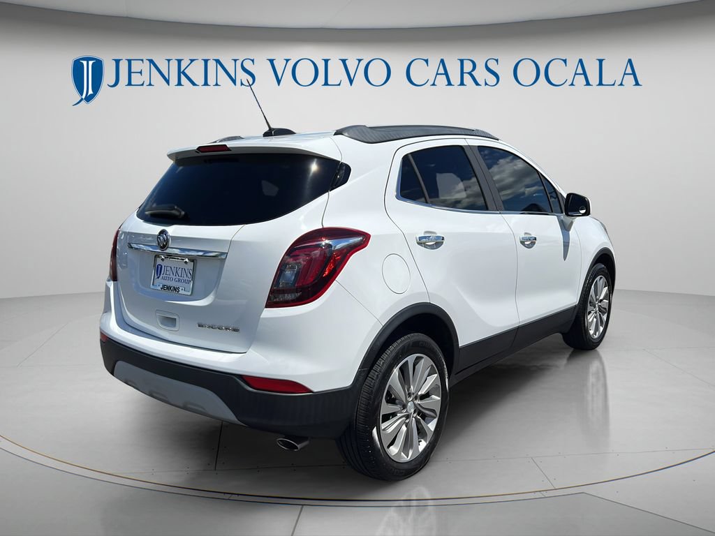 Used 2020 Buick Encore Preferred FWD image 3
