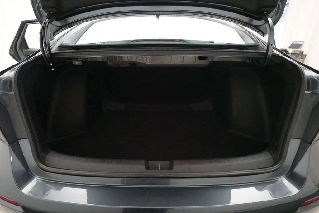 Used 2023 Honda Civic LX image 10