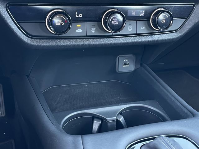 Certified 2025 Honda HR-V LX image 16