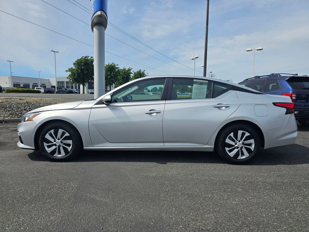 Used 2019 Nissan Altima 2.5 S FWD image 2