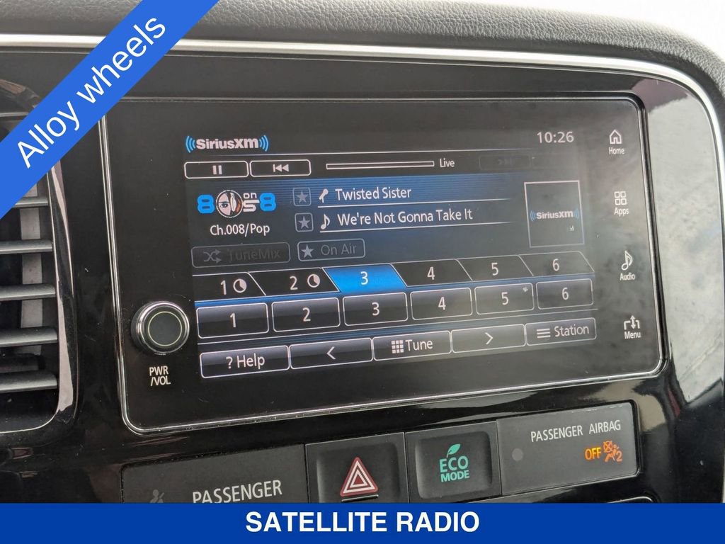 Used 2018 Mitsubishi Outlander SEL image 25