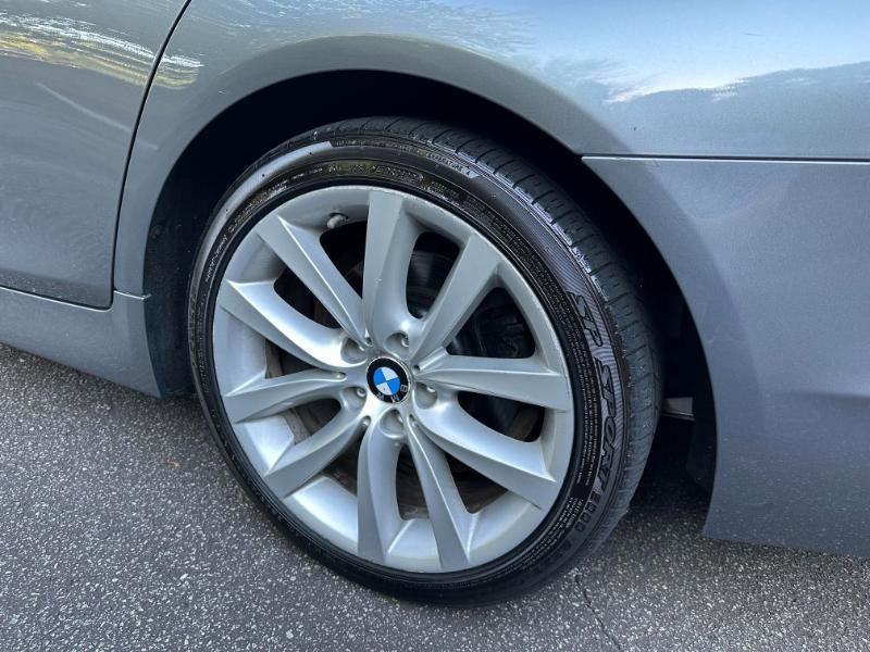 Used 2011 BMW 535i xDrive Sedan AWD/4WD image 10