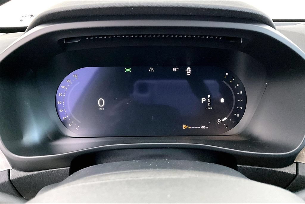New 2026 Volvo XC40 B5 Core w/ Protection Package Premier AWD/4WD image 14