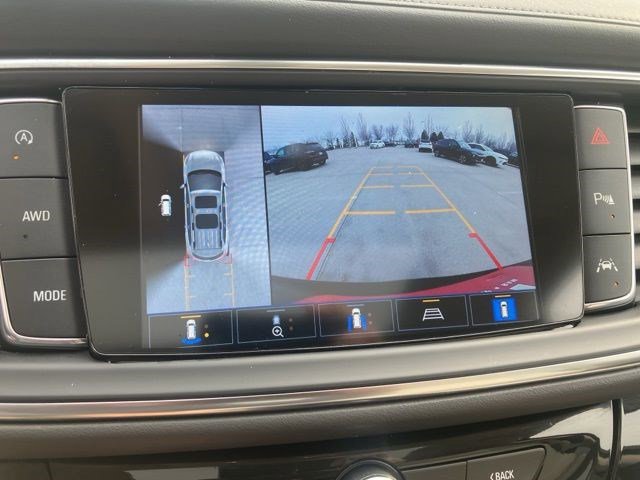 Used 2023 Buick Enclave Avenir w/ Avenir Technology Package image 20