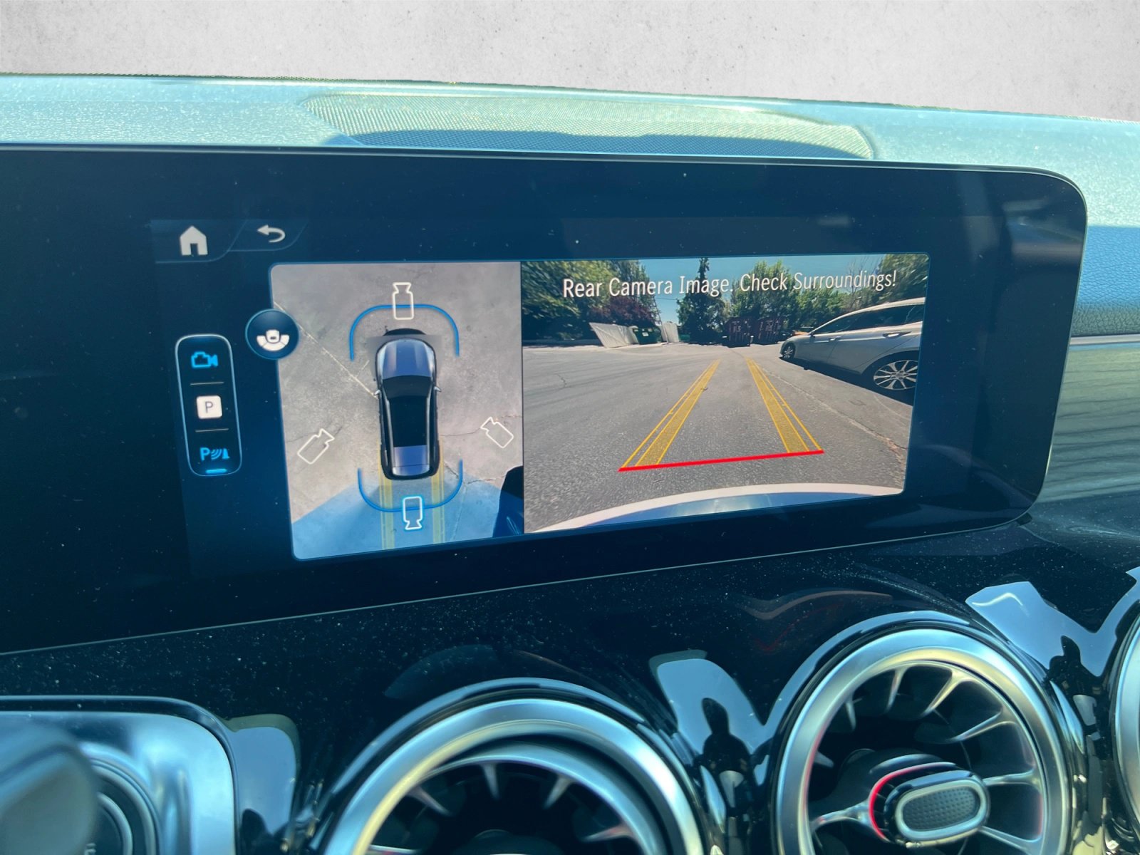 Certified 2026 Mercedes-Benz GLB 250 4MATIC image 17