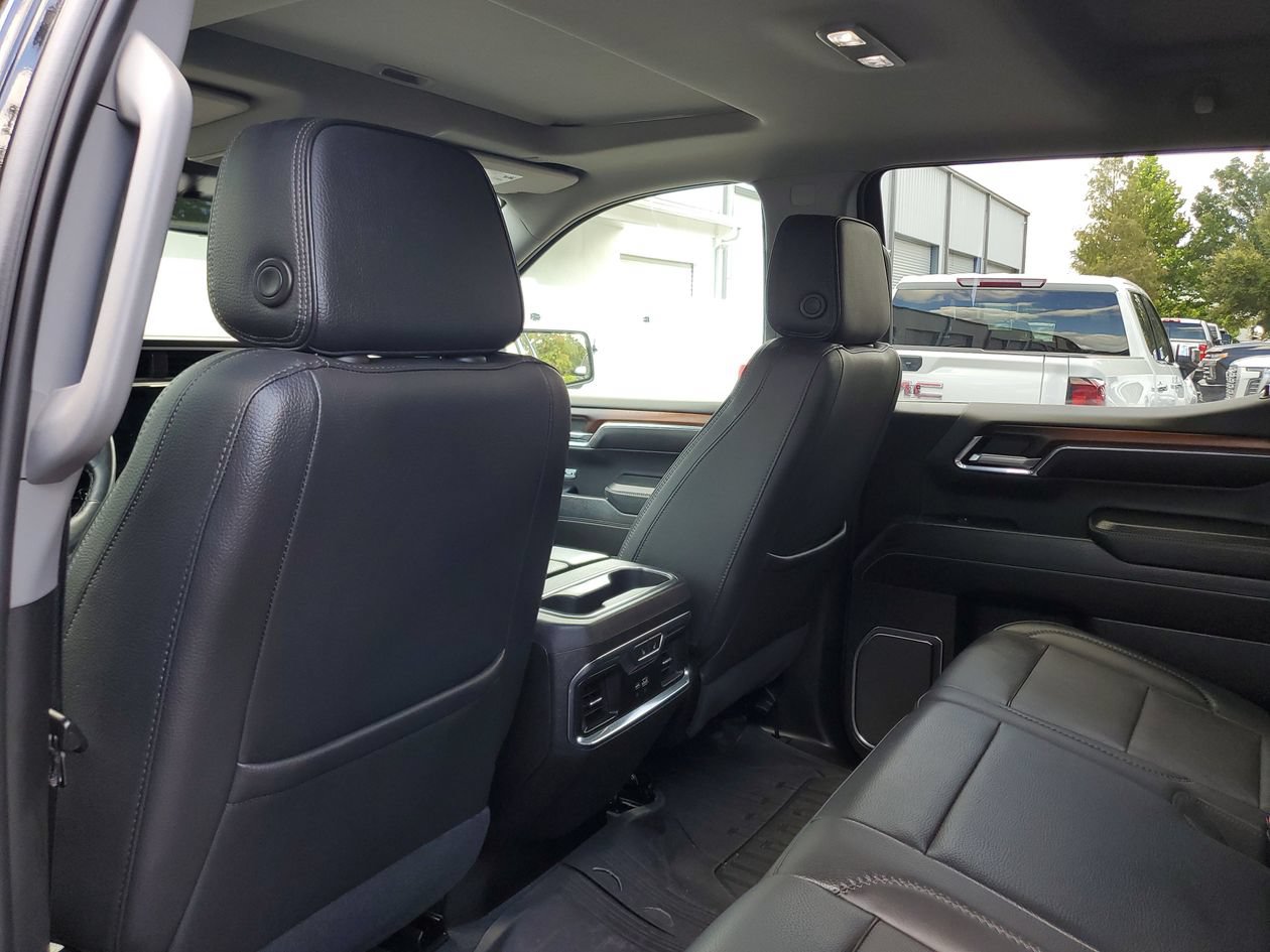 Used 2024 GMC Sierra 1500 Denali w/ Denali Reserve Package AWD/4WD image 10
