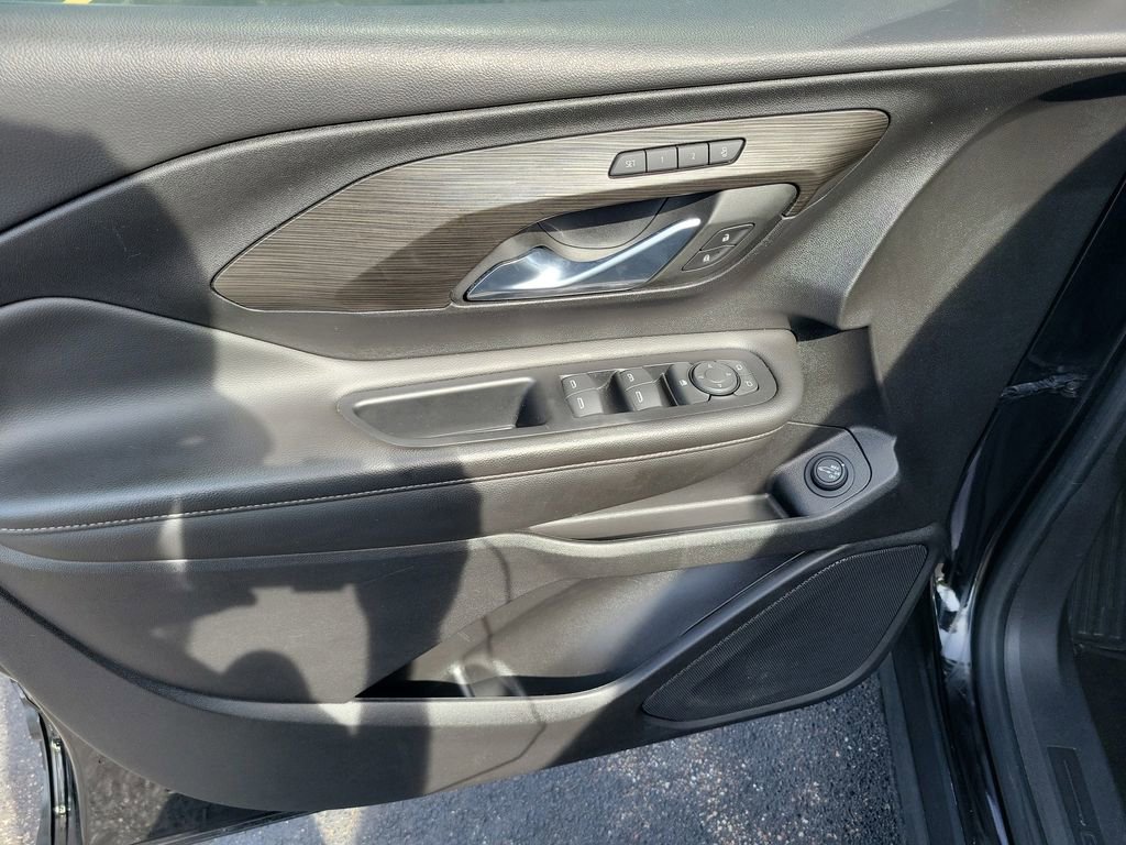 Certified 2023 GMC Terrain SLT FWD image 20