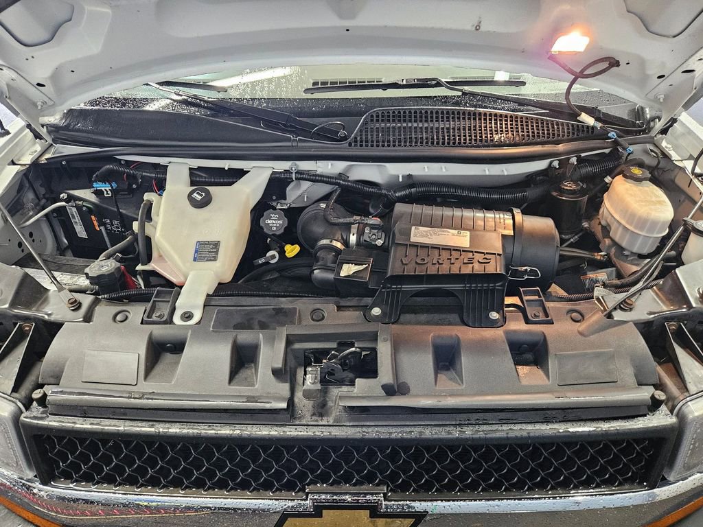 Used 2020 Chevrolet Express 3500 LT w/ LT Preferred Equipment Group image 37