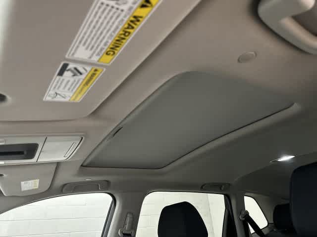 Certified 2025 Honda CR-V EX image 27