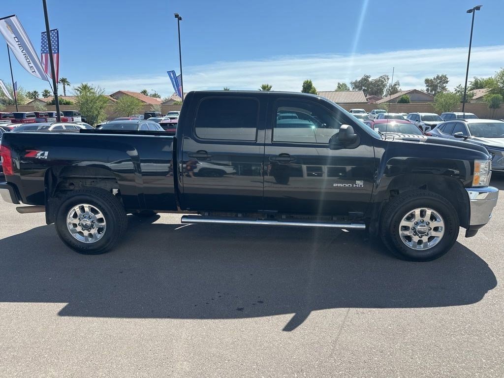 Used 2012 Chevrolet Silverado 2500 LT w/ Interior Plus Package image 6