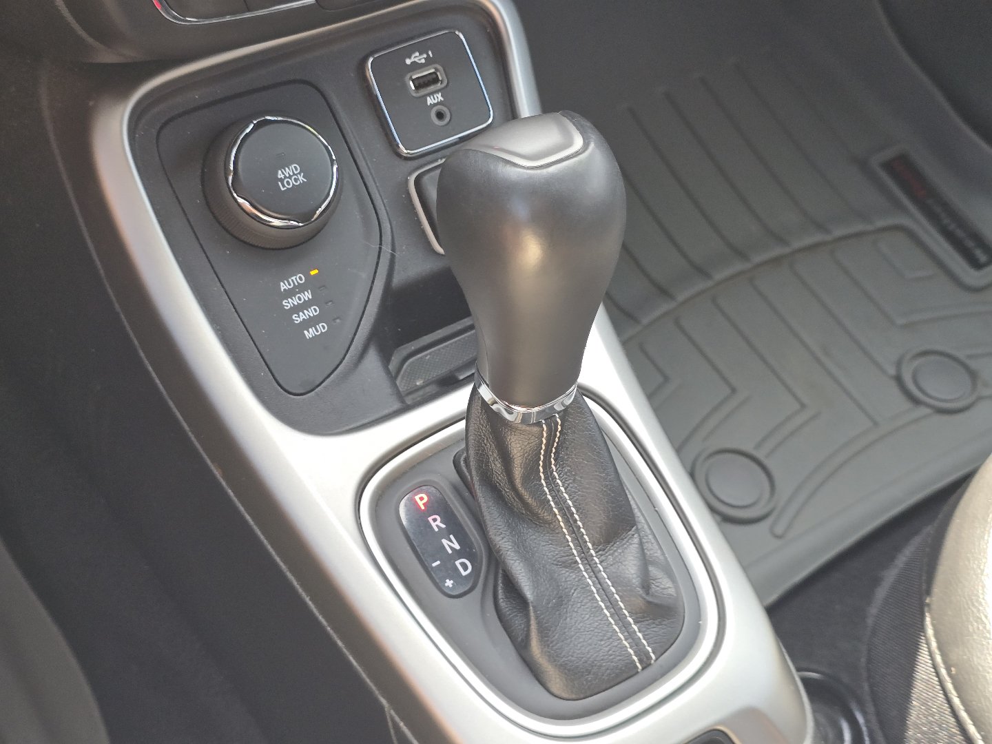 Used 2021 Jeep Compass Latitude AWD/4WD image 28