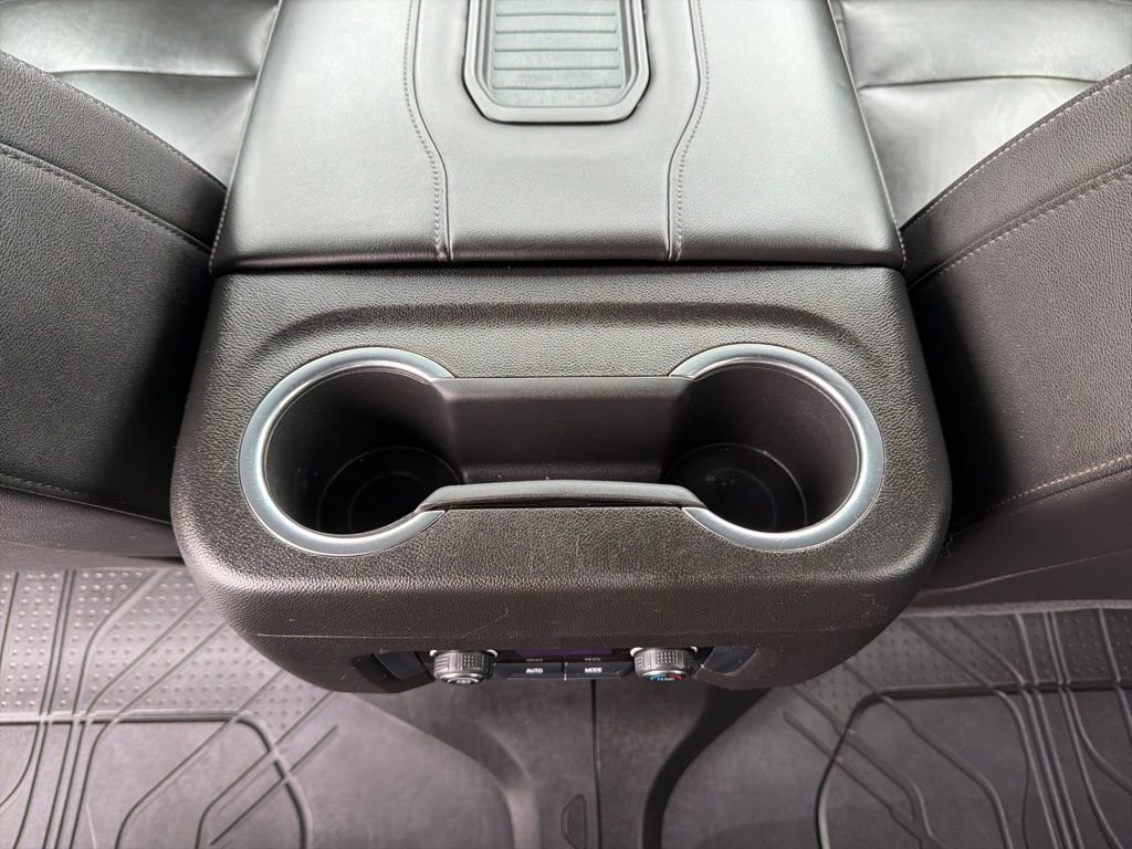 Used 2021 Chevrolet Tahoe LT w/ LT Signature Package image 27