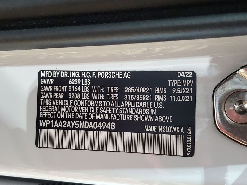 Used 2022 Porsche Cayenne image 44