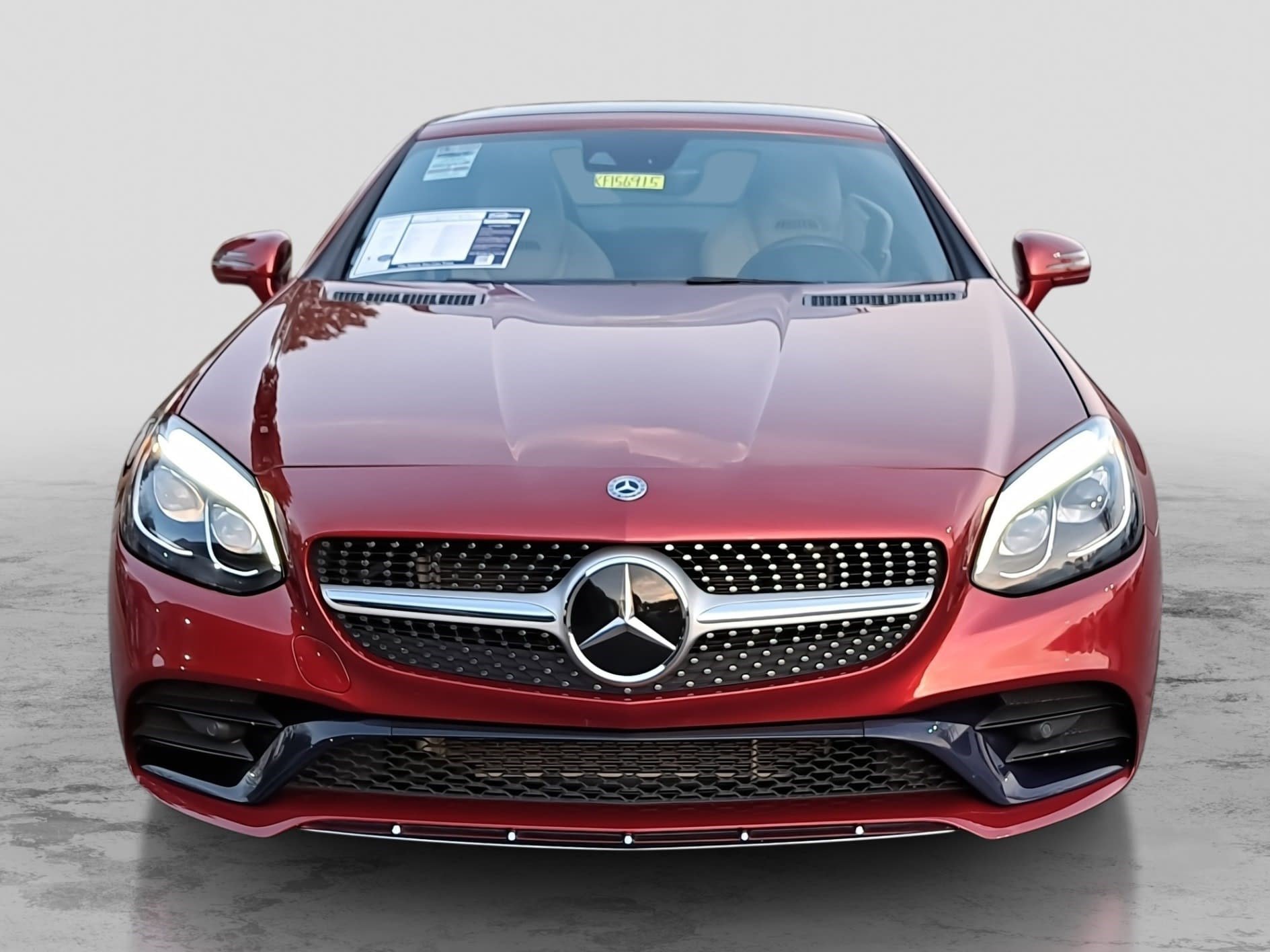Used 2019 Mercedes-Benz SLC 300 image 2