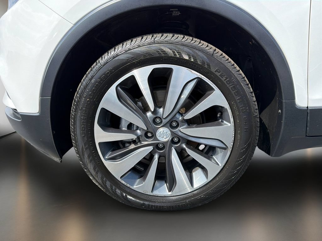Certified 2019 Buick Encore Essence FWD image 10