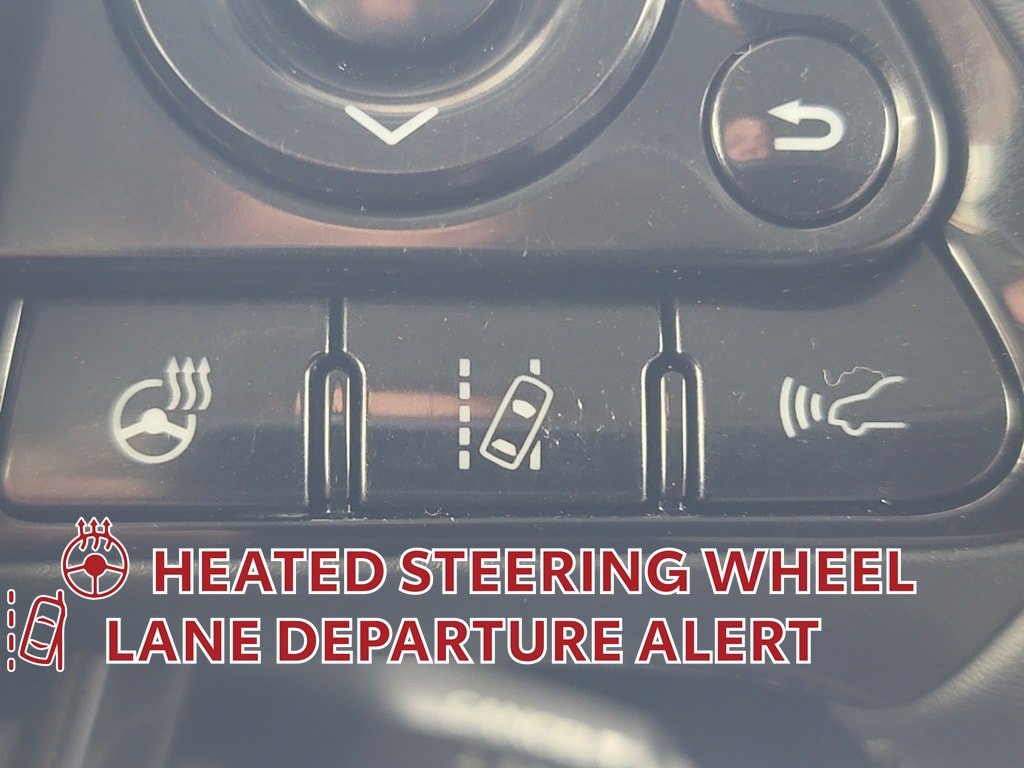Used 2021 Toyota Prius XLE AWD/4WD image 25
