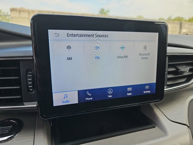 Used 2023 Ford Explorer XLT w/ Equipment Group 202A image 25