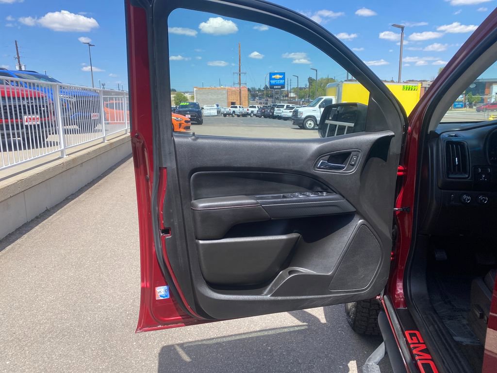 Used 2018 GMC Canyon All Terrain w/ Trailering Package AWD/4WD image 10