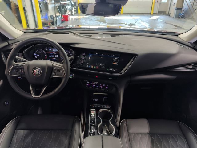 Used 2023 Buick Envision Avenir image 5