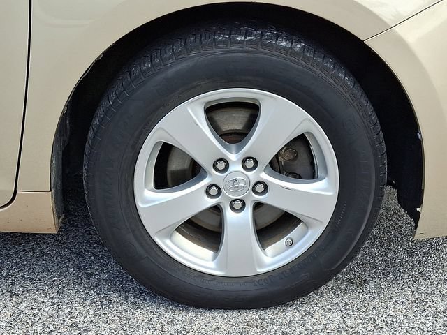 Used 2013 Toyota Sienna LE w/ Towing Pkg FWD image 11