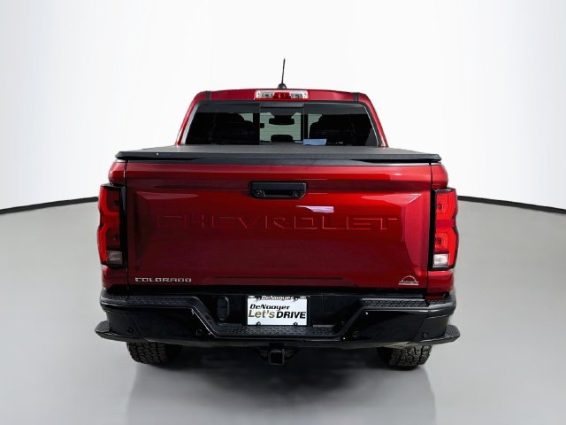 Used 2023 Chevrolet Colorado Z71 w/ Z71 Convenience Package 2 AWD/4WD image 9