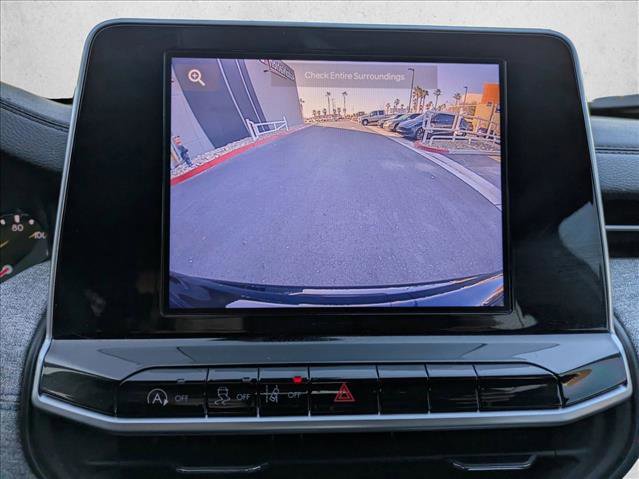 Used 2025 Jeep Compass Sport w/ Mopar Graphics Package image 12